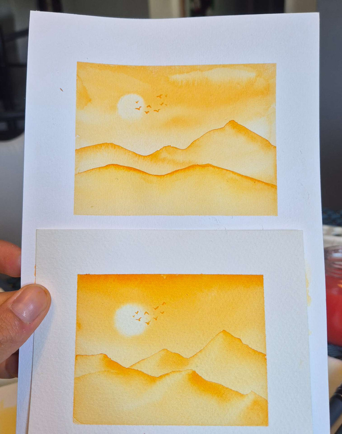 aquarelle monochrome orange avec 2 exemples